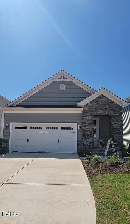 135 Umbrella Way, Garner, NC, 27529-3267 | Card Image