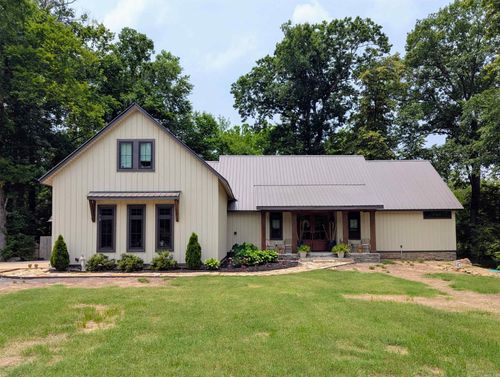 13 River Drive Est S, Pangburn, AR, 72121-8807 | Card Image