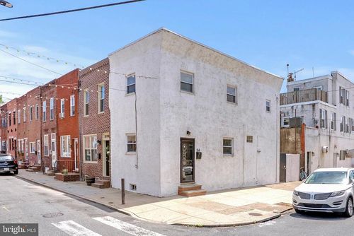154 Mercy St, PHILADELPHIA, PA, 19148-2614 | Card Image
