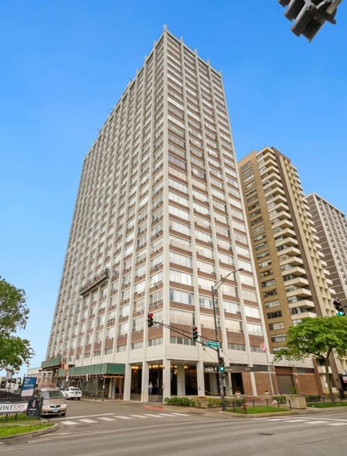 apt-807-6171 N Sheridan Rd, Chicago, IL, 60660-5848 | Card Image