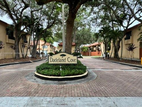 10005 Sw 77th Ct, Miami, FL, 33156 | Card Image