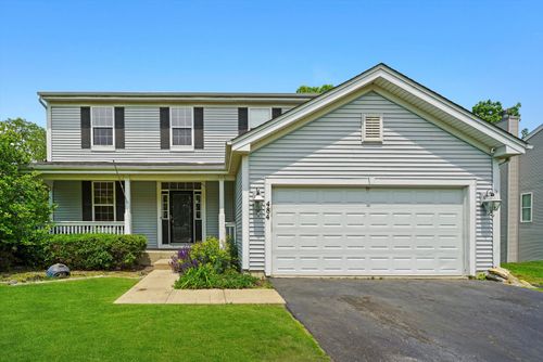 484 Rosewood Dr, Carpentersville, IL, 60110-1944 | Card Image