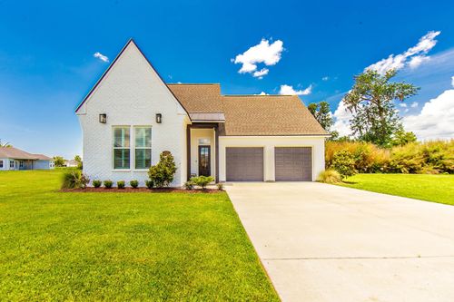 127 Lyndale Ct, Houma, LA, 70364-1128 | Card Image