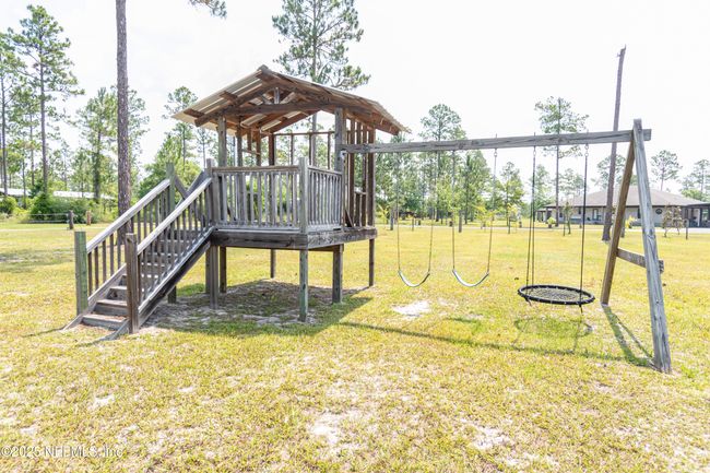 14157 Glen Farms Dr, House other with 4 bedrooms, 3 bathrooms and null parking in Glen St. Mary FL | Image 35