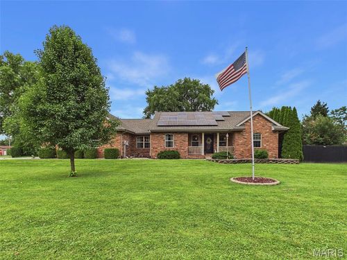 1168 N 6th St, Wood River, IL, 62095-1383 | Card Image