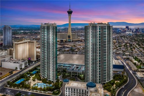 2804-322 Karen Ave, Las Vegas, NV, 89109-0442 | Card Image