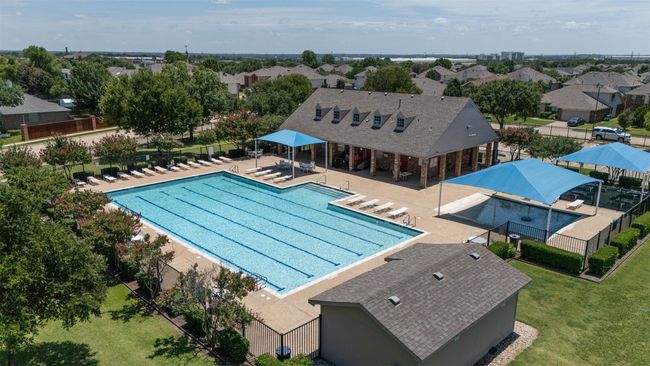 Large community pool within walking distance! | Image 21