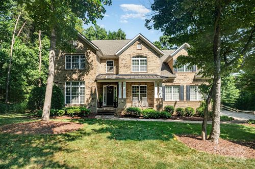 111 Stamford Ct, Mooresville, NC, 28117-7042 | Card Image