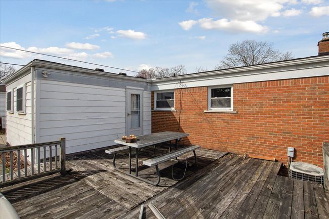 2941 Longmeadow Dr, House other with 3 bedrooms, 2 bathrooms and null parking in Trenton MI | Image 38
