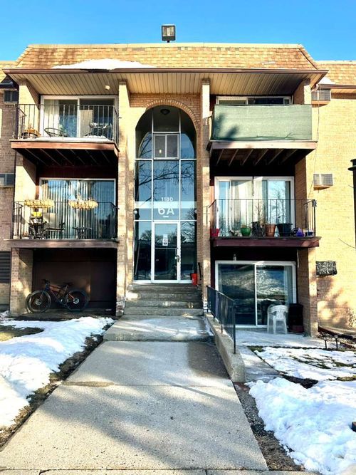 apt-108-1180 Meadow Ln, Hoffman Estates, IL, 60169-1575 | Card Image