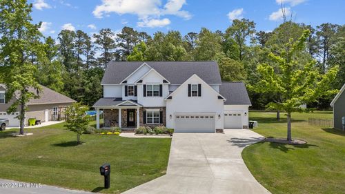 3506 Sir James Ln, New Bern, NC, 28562-9832 | Card Image