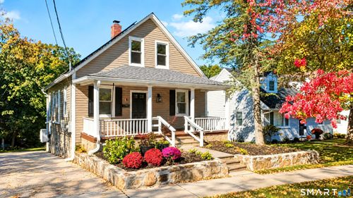 15 Ridgeway St, Stamford, CT, 06907-1501 | Card Image