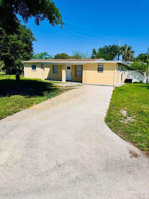5755 Winfield Blvd, Margate, FL, 33063-1968 | Card Image