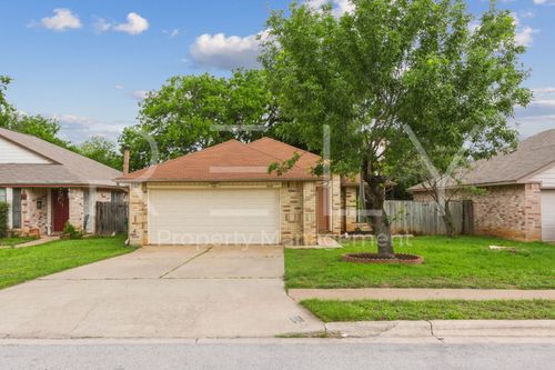 604 David Curry Dr, Round Rock, TX, 78664-2756 | Card Image