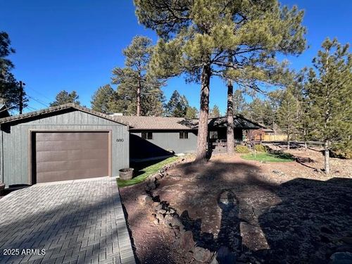 880 E Oak Drive, Munds Park, AZ, 86017 | Card Image