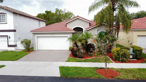 5402 Nw 110th Ave, Doral, FL, 33178-3905 | Card Image