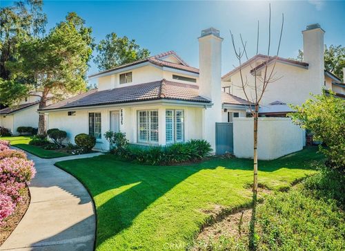 6835 Poppyview, Oak Park, CA, 91377 | Card Image