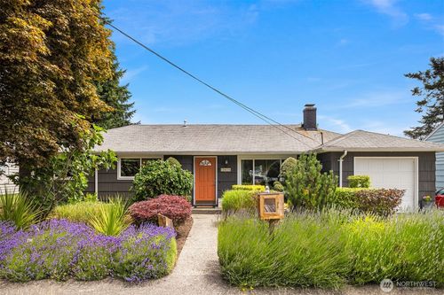 13636 2nd Ave S, Burien, WA, 98168-3408 | Card Image