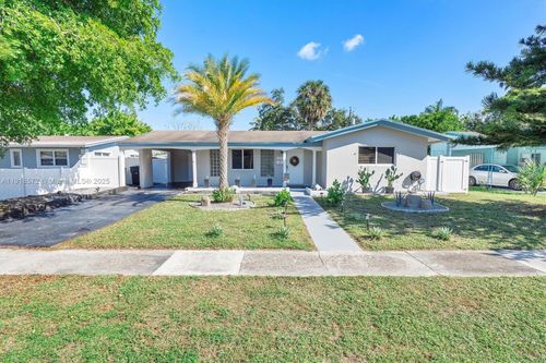 2012 Nw 11th Ave, Fort Lauderdale, FL, 33311-3604 | Card Image