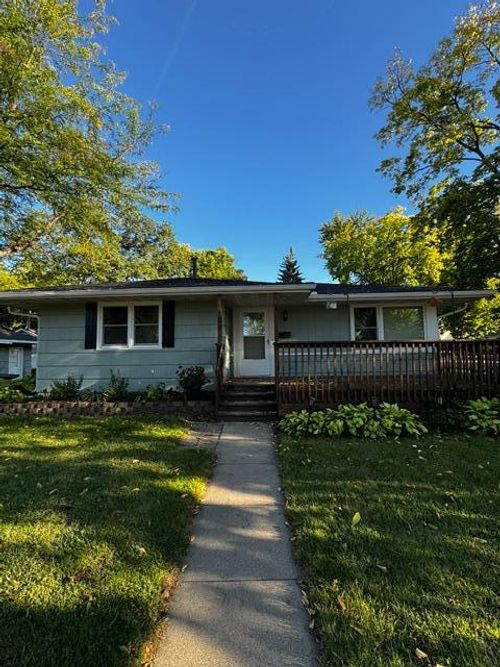203 2nd St Nw, Buffalo, MN, 55313-1118 | Card Image