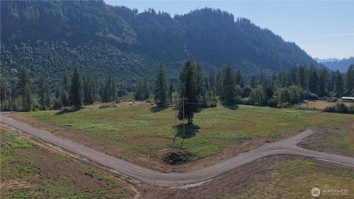 208 Sawmill Road, Ariel, WA, 98603 | Card Image