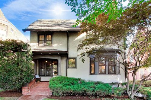 419 Greenwood St, Evanston, IL, 60201-4717 | Card Image