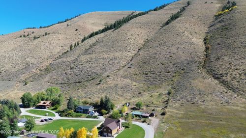 10 Pine Ln, Afton, WY, 83110-9613 | Card Image