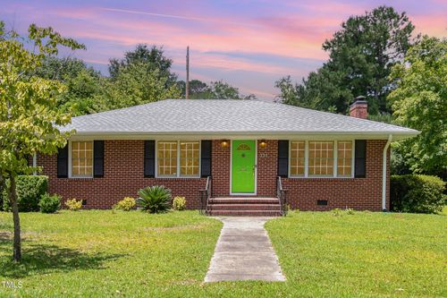 311 N Layton Ave, Dunn, NC, 28334-4137 | Card Image