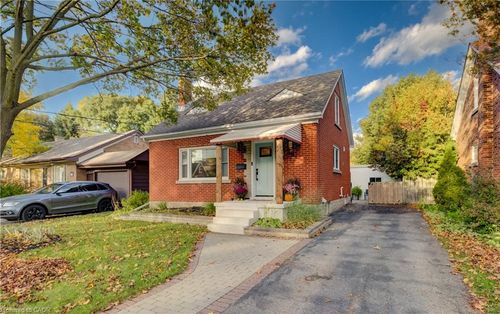 36 Crestwood Ave, Kitchener, ON, N2H4K7 | Card Image