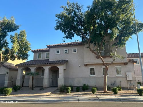 623 E El Monte Pl, Chandler, AZ, 85225-1335 | Card Image