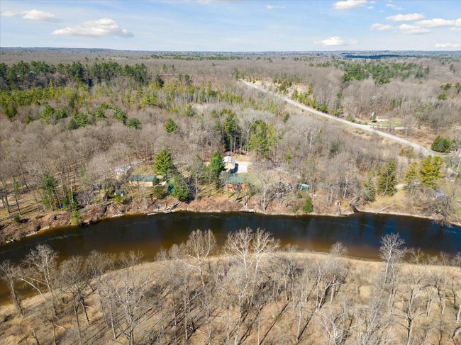 7952 Main St, House other with 3 bedrooms, 2 bathrooms and null parking in Newaygo MI | Image 59