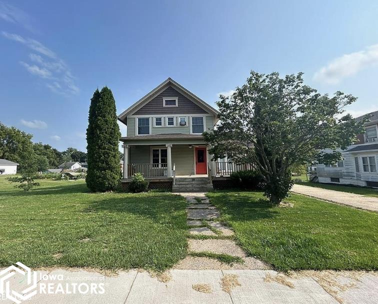 Des Moines St, Brooklyn, IA 52211