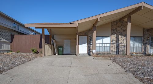 709 Arrowhead Cir, Garland, TX, 75043-4914 | Card Image