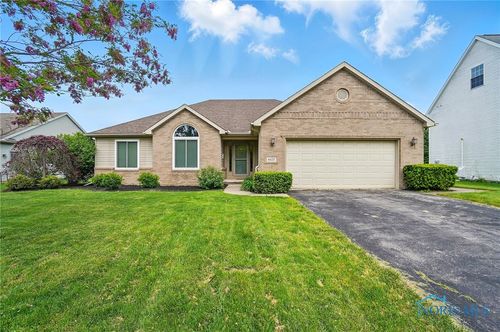 4437 Prairie Creek Ln, Maumee, OH, 43537-9019 | Card Image