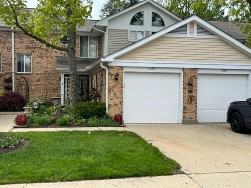 1059 Courtland Drive, Buffalo Grove, IL, 60089 | Card Image