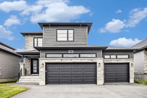 612 Geneva Cres, Embrun, ON, K0A1W0 | Card Image