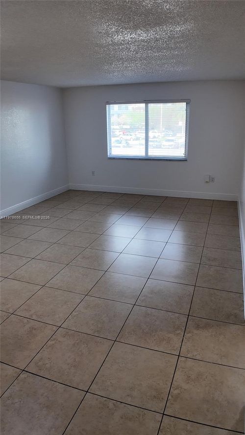 212-10820 Sw 200th Dr, Cutler Bay, FL, 33157-8418 | Card Image
