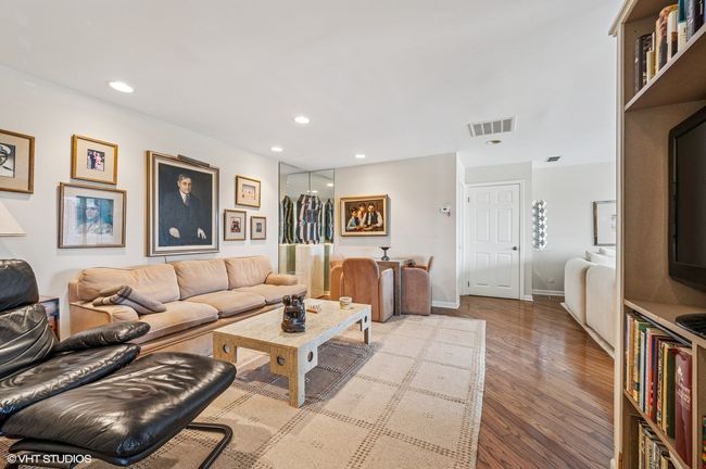 APT-5F - 1220 Rudolph Rd, Condo with 2 bedrooms, 2 bathrooms and 2 parking in Northbrook IL | Image 16