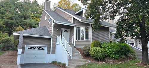 61-61 S View Dr, Southwick, MA, 01077-9769 | Card Image