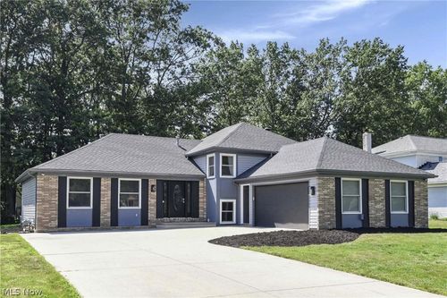 1738 Coes Post Run, Westlake, OH, 44145-2002 | Card Image