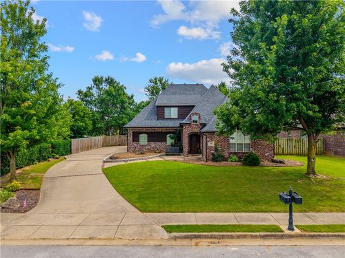 4300 W Warbal Trl, Rogers, AR, 72758-8032 | Card Image