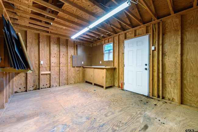 153 Candlelight Cv, House other with 3 bedrooms, 2 bathrooms and null parking in Holly Lake Ranch TX | Image 17