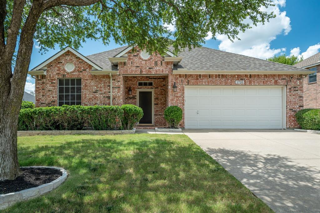 Mystic Hollow Dr, Lewisville, TX 75067