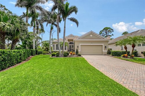 105 Turquoise Ln, OSPREY, FL, 34229-8849 | Card Image