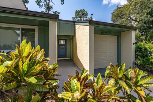 205 Club House Blvd, NEW SMYRNA BEACH, FL, 32168-7986 | Card Image