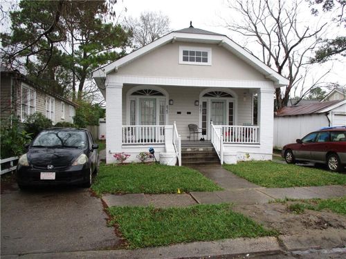 825 Greenwood Dr, New Orleans, LA, 70124-1729 | Card Image