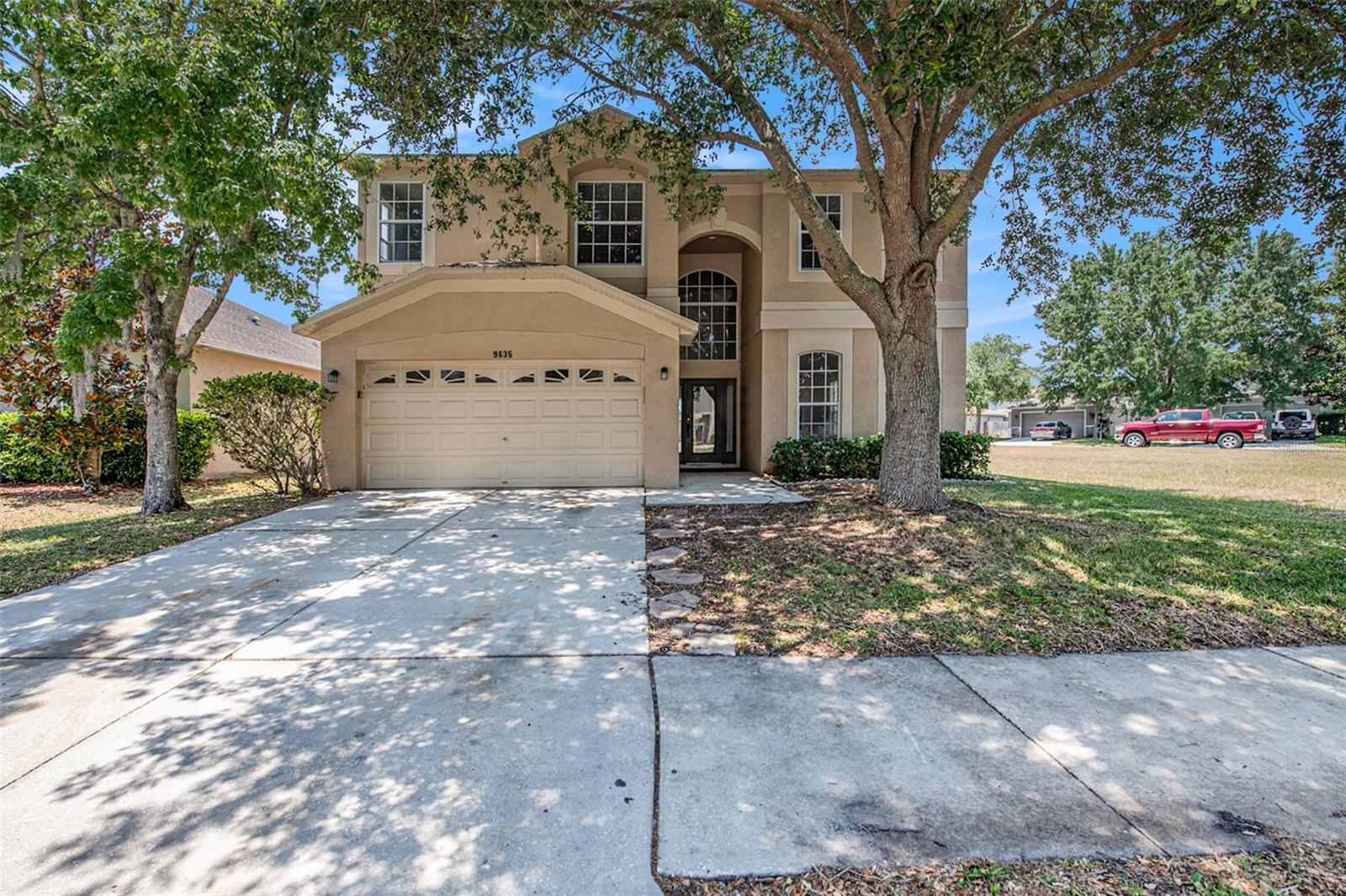 Baton Rouge Ln, Land O Lakes, FL 34638