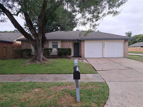 7902 Birchbark Dr, Humble, TX, 77338-1836 | Card Image