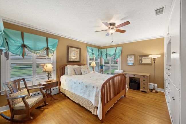 1121 W 3 Rd Ave, House other with 3 bedrooms, 2 bathrooms and null parking in Corsicana TX | Image 23
