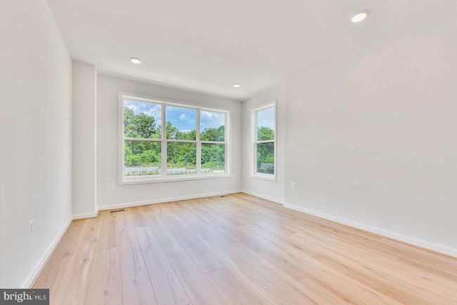 1605 Fellowship Sq, Townhouse with 3 bedrooms, 3 bathrooms and null parking in RESTON VA | Image 12